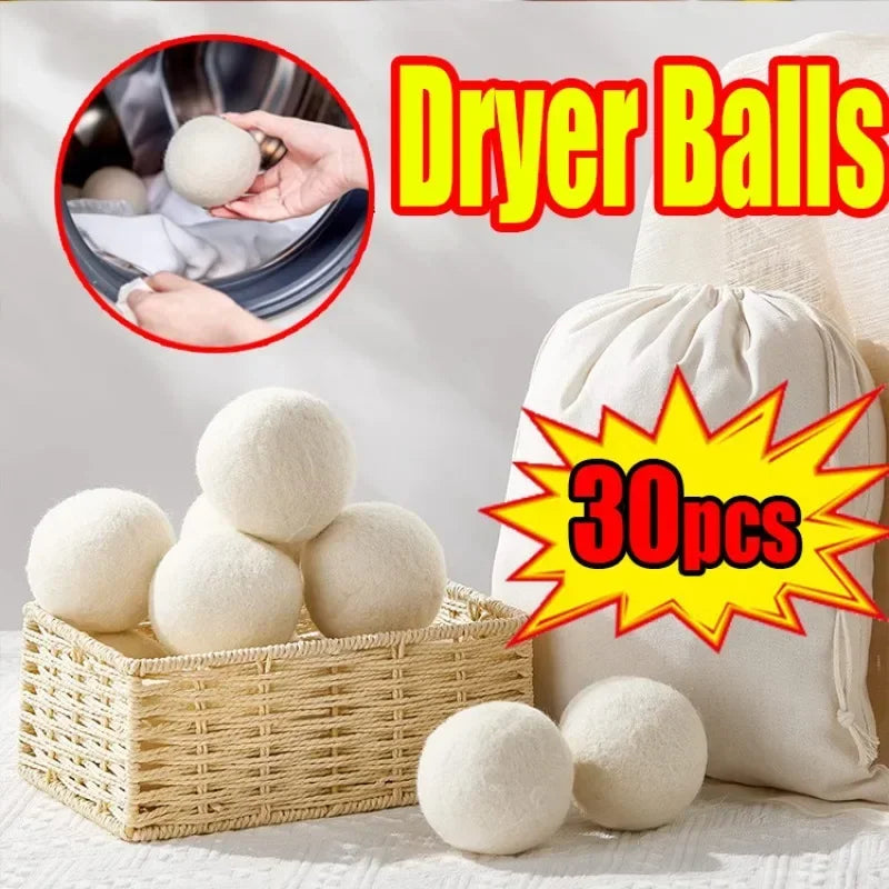 Wollen drogerballen van natuurlijke wol als duurzaam alternatief voor chemische wasverzachters.