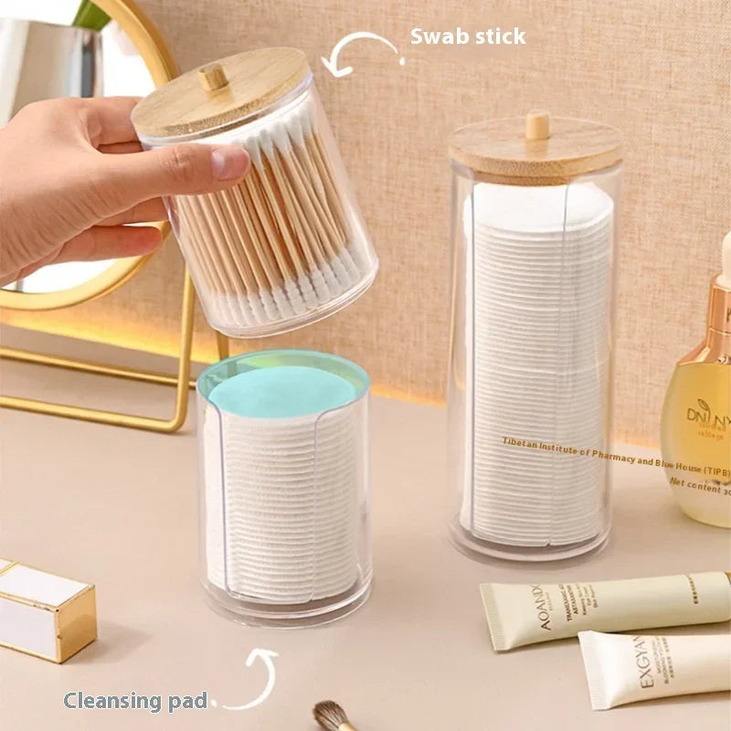 Badkamer opbergpot van acryl met bamboe deksel voor kleine accessoires en make-up benodigdheden.